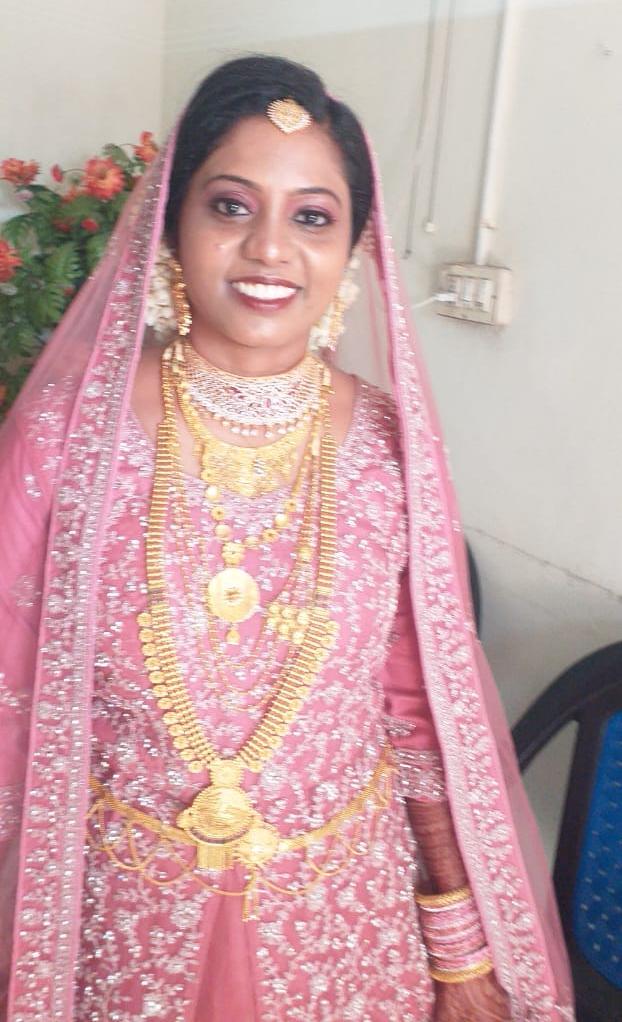 GLORIA BEAUTY PARLOUR KANJIRAPALLY