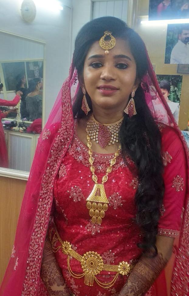 GLORIA BEAUTY PARLOUR KANJIRAPALLY